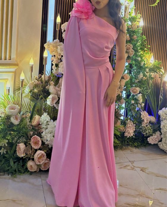 ПЛАТЬЕ носила 1 раз в Узату.