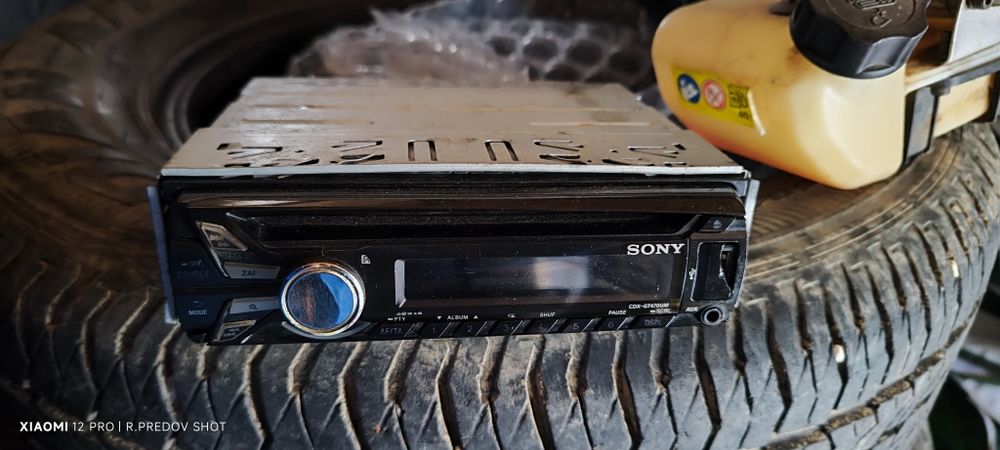 Радио CD-MP3 плейър Sony