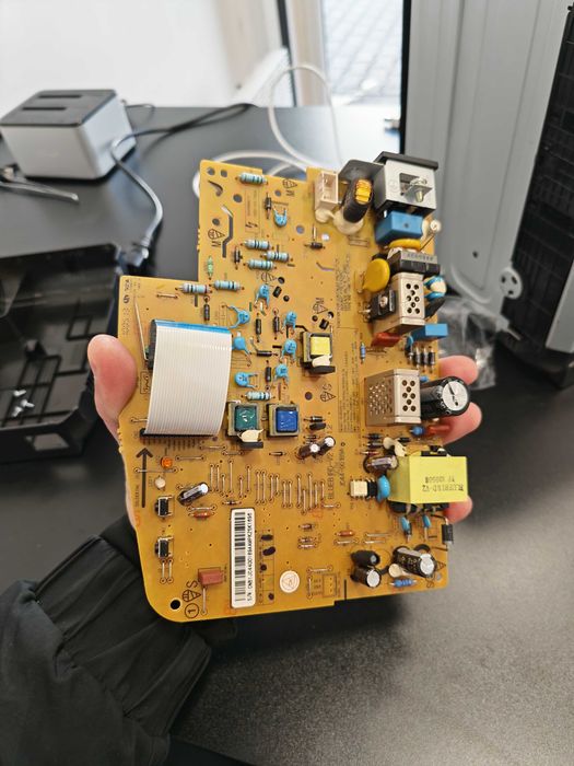 Аксис Тех - сервиз за компютри и принтери