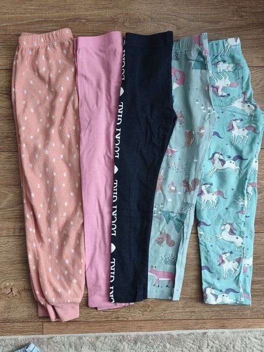 Vând lot haine fetița mărimea 110-116( 4-5 ani)