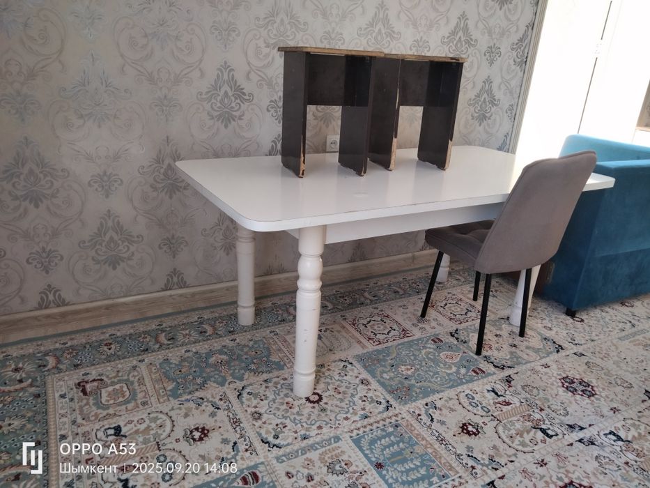 Кухняға арналған стол