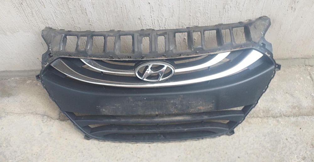 Решетка за предна броня