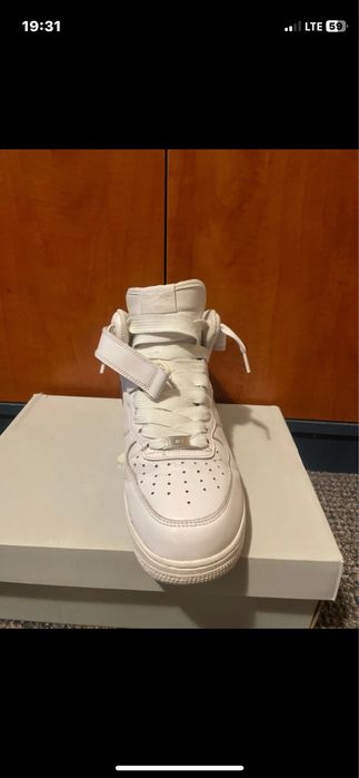 Nike Air Force One Mid Triple White