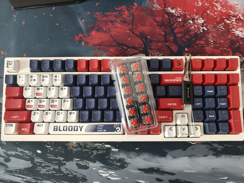 Клавиатура Bloody S98