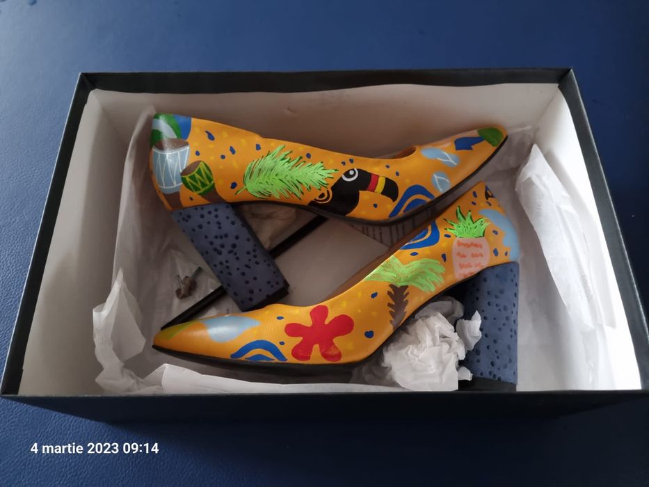 Pantofi piele model deosebit