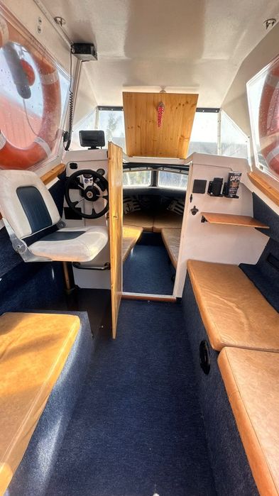 Barcă Cabinata Norman