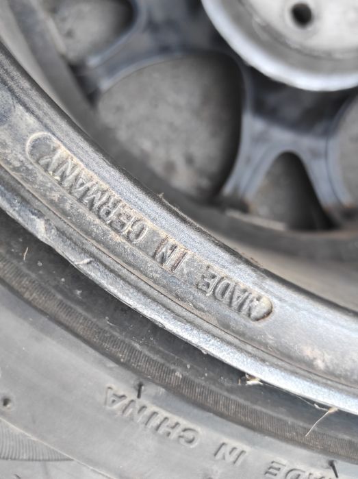 Продам диски r 17 с резиной