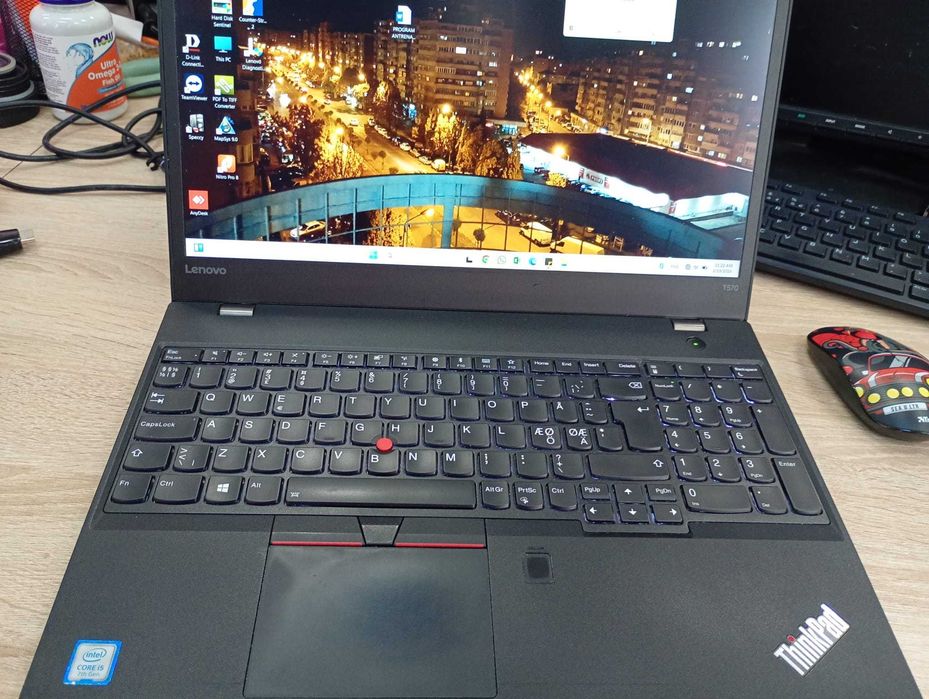 Lenovo Thinkpad T570 i5 7200u 16gb ddr4, Nvidia Geforce 2gb