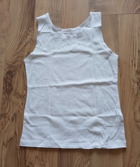 Лот от нови бели потници за момиче-7-8г