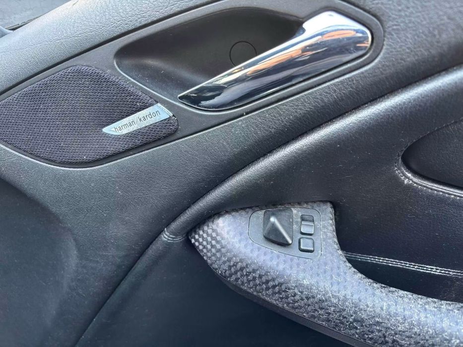 Dezmembrez BMW 330ci Manual M Tech 2,sistem audio Harman Kardon,Xenon,Recaro piele incalzit,TRAPA,volan M,oglinzi rabatabile electric,Stopuri Led