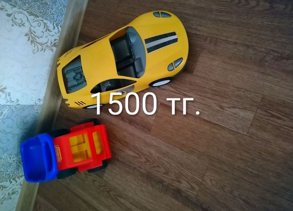 Продам  игрушки, кукол и машины