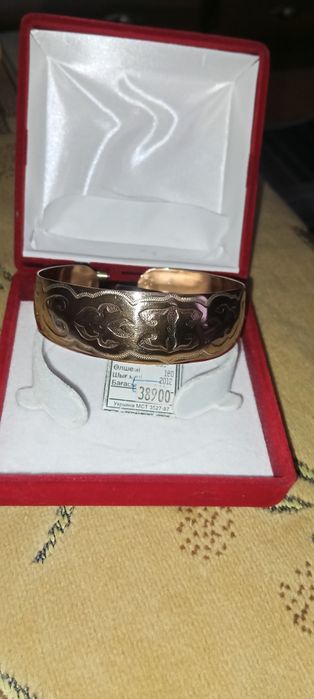 Продам браслет серебро+золото