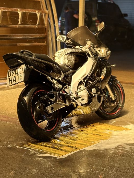 Yamaha yzf600r Thundercat