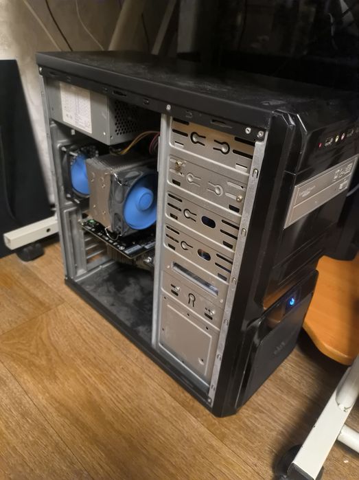 Системник бе видяхи