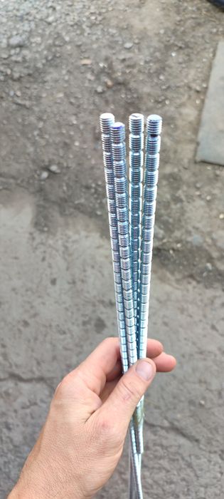 Шпилька М8 продам