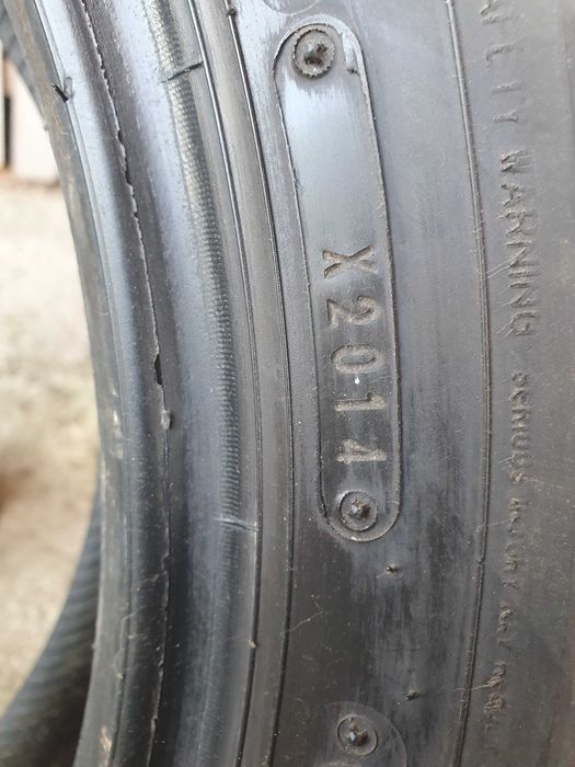 Anvelope iarna Falken 235 60 18