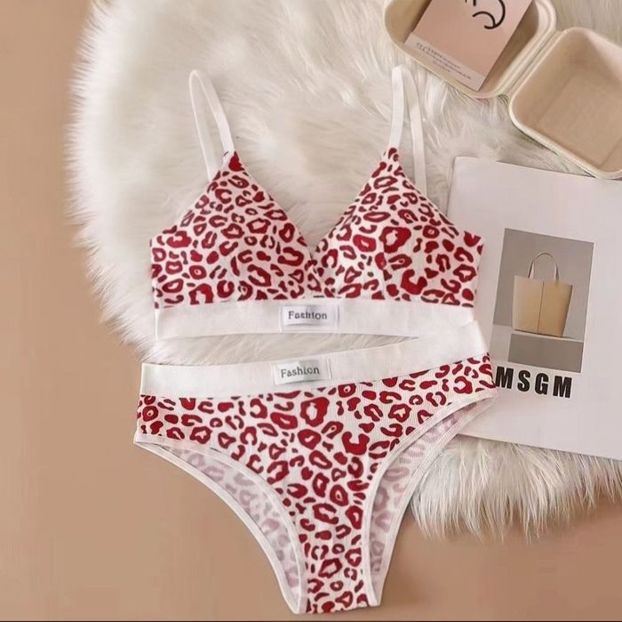 Комплект нижнего белья Ledy