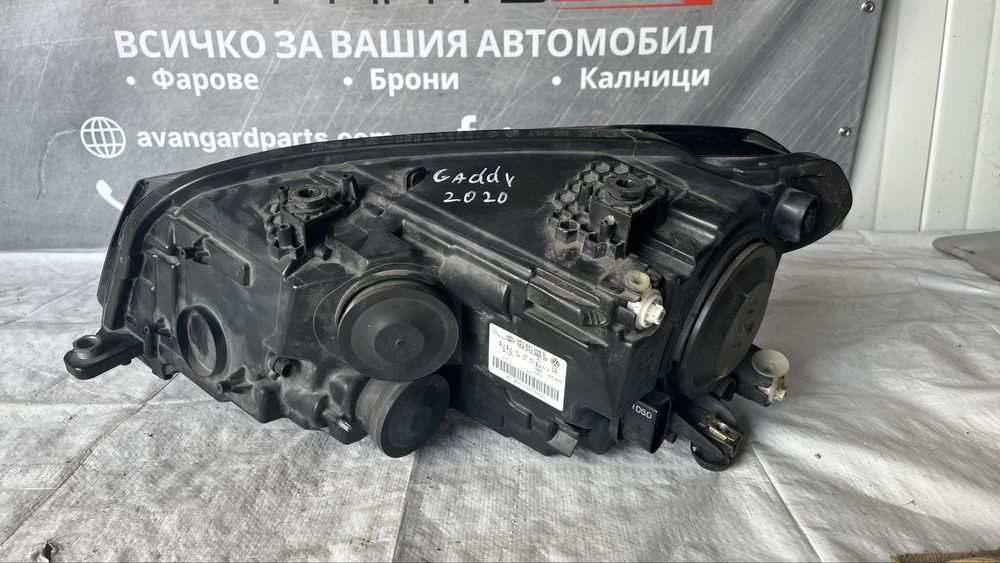 2 броя Десен фар VW Caddy 2018-