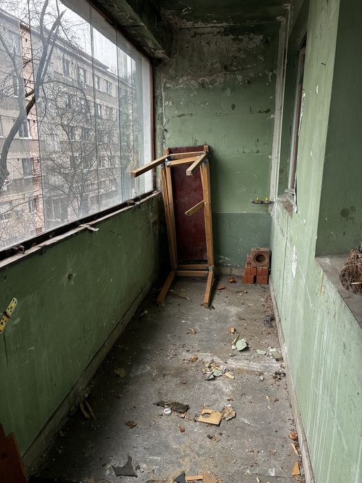 Vand “apartament” 2 camere - Bulevardul Constructorilor