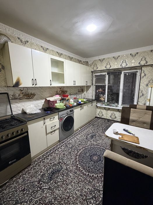 3 xonali kvartira ijaraga beriladi oilaga