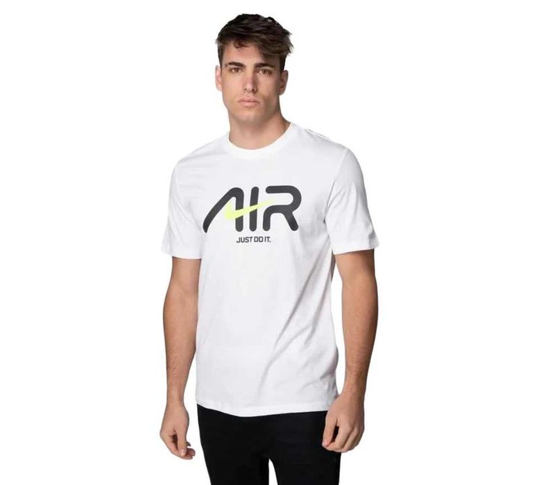 Бяла тениска Nike Air размер S