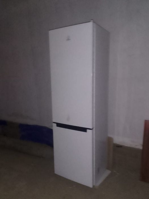 Холодильник не рабочий