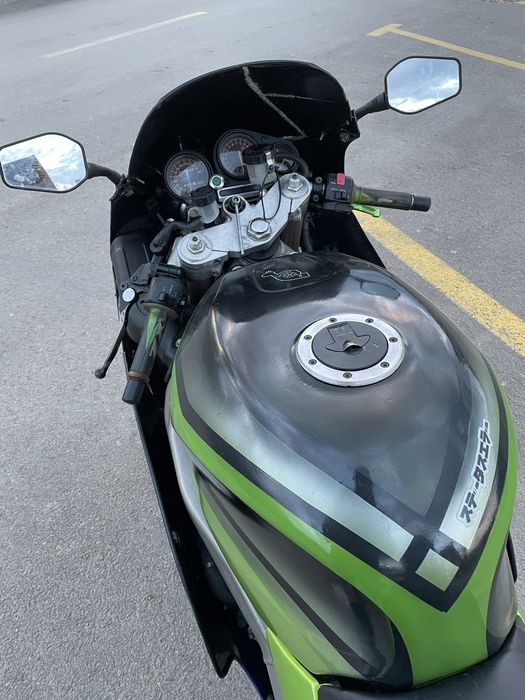 kawasaki zx 750 ' Auto, moto si ambarcatiuni ' OLX.ro