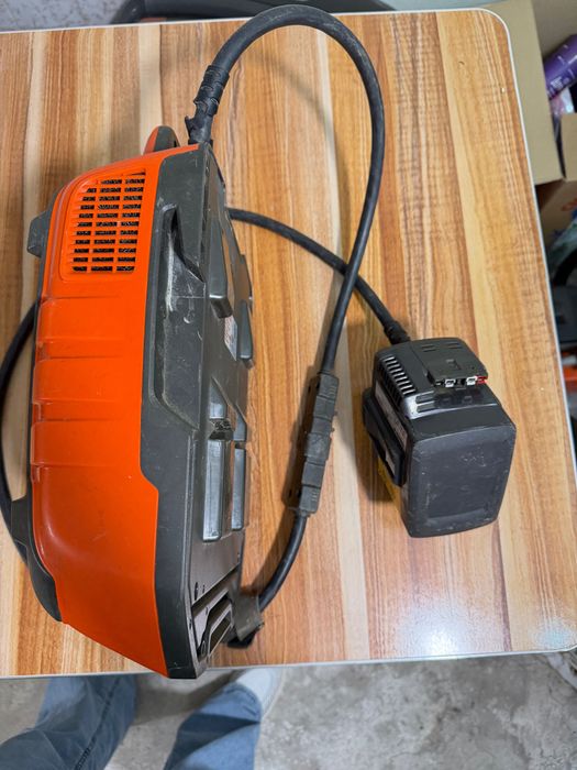 Husqvarna BLi950X 36V 31.1Ah професионална ранична батерия