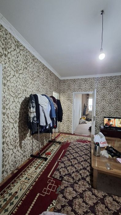 Сотилади Чилонзор 12 квартал 2 хонали