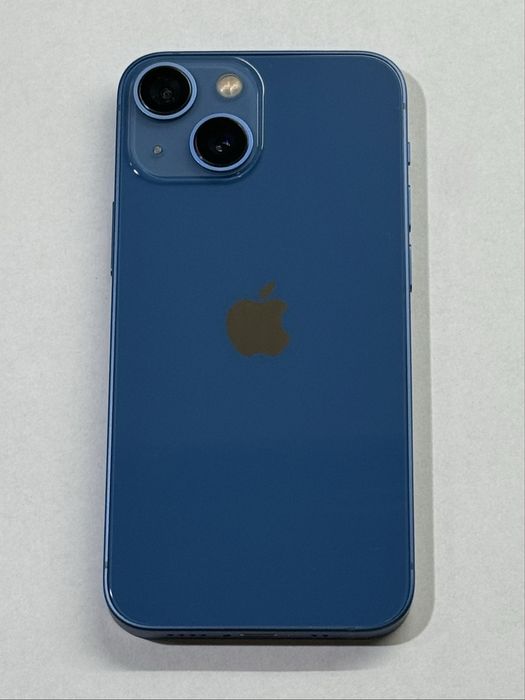 iPhone 13 mini Blue 95% battery