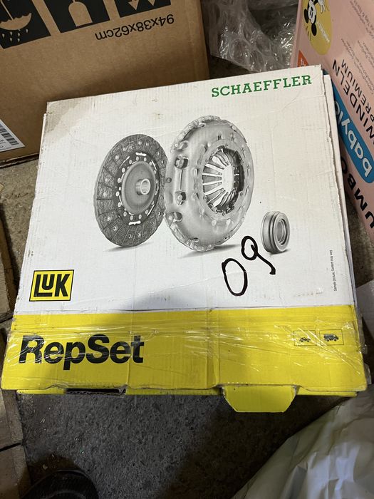 Нов феродов диск и лагер от 550и 550i Luk