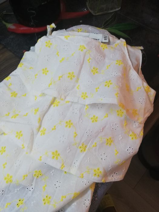 Bluze Benetton și Name IT mas 128