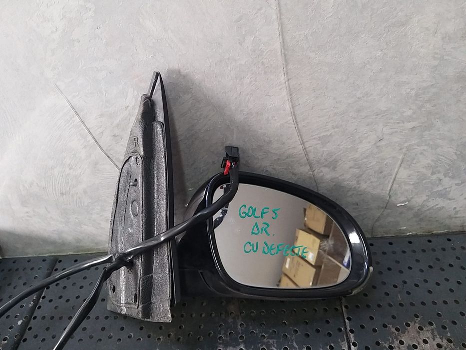 Oglinda electrica dreapta cu defecte vw golf 5 1k