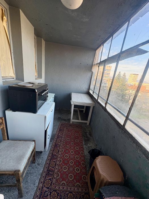 Тристаен Тухлен Апартамент В Центъра на гр. Търговище