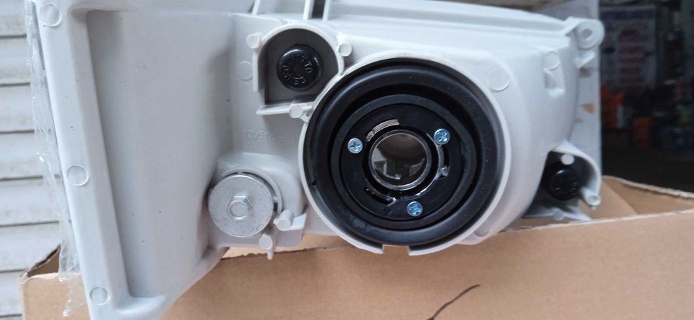 Противотуманка Тойота Камри  Camry 35