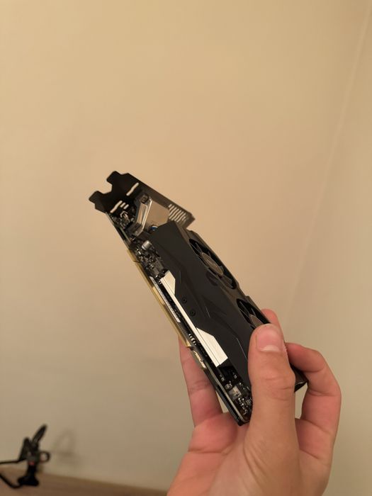 Nvidia ASUS GTX 1650 4GB
