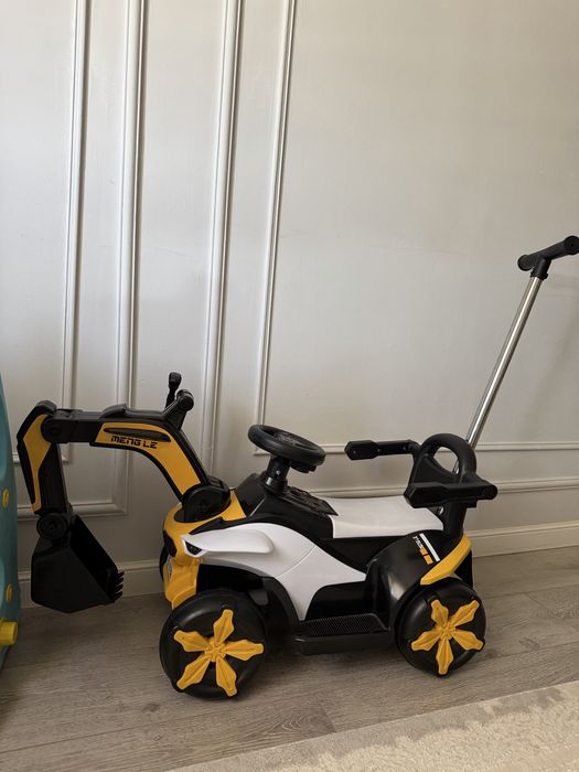 Игрушка экскаватор