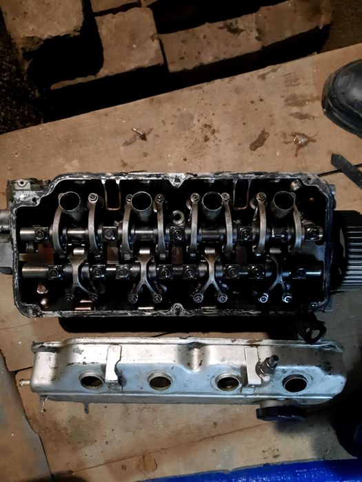 ГБЦ Митсубиси спейс вагон 1.8