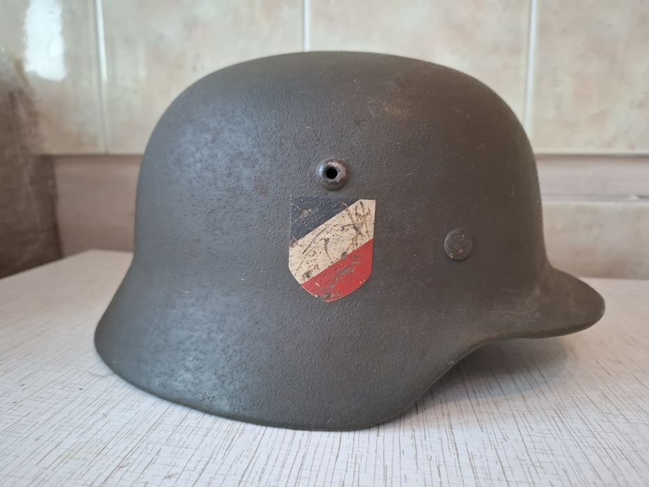 Каска военного периода.