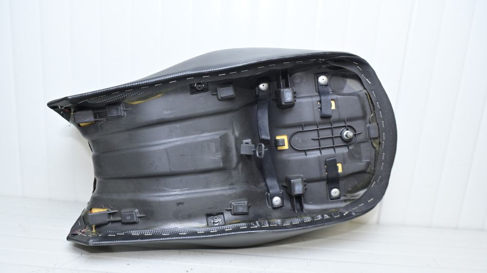 Ducati Diavel 1200 Performance 2010 - 2017 Sa Sezut Pilot