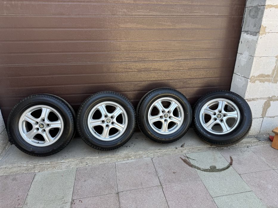 Продам диски с резиной