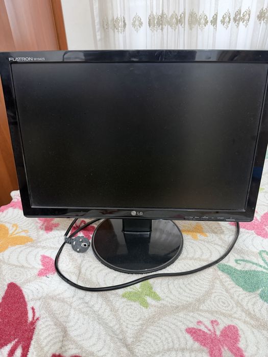 Продам Core i5 3470,озу по 4 г 2 штуки, видеокарта gt 730 4 g, Монитор