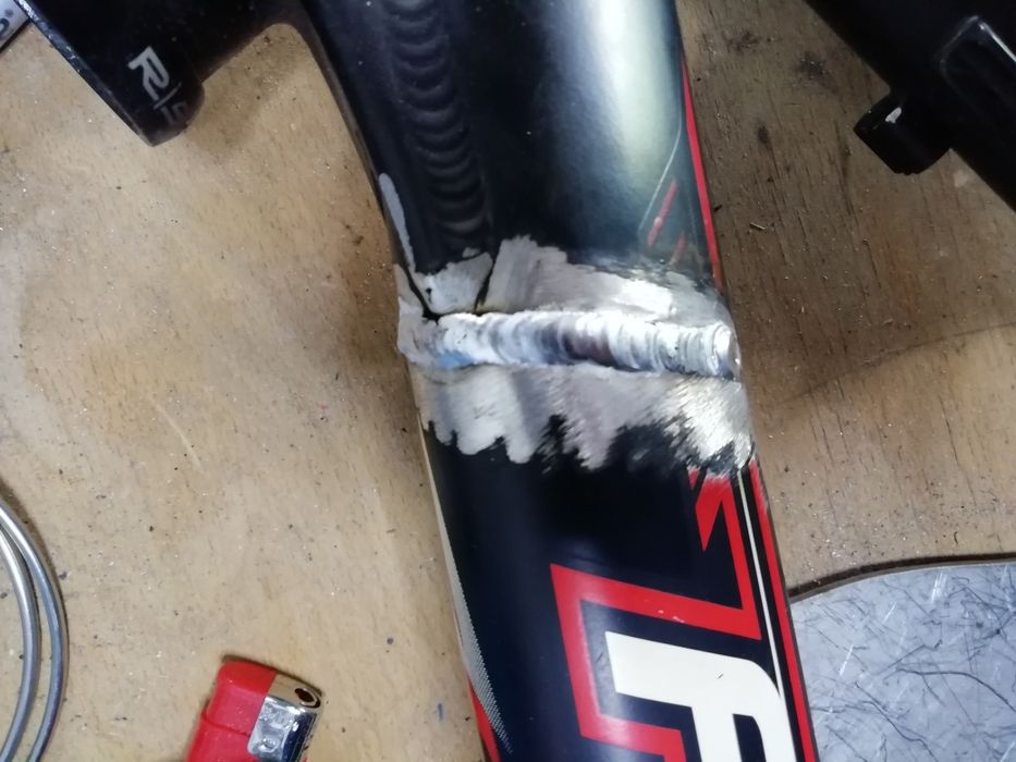 Заварчик АРГОН и Со2 МЕТАЛНИ КОСТРУКЦИИ Заваряване  Аргончик Заварки