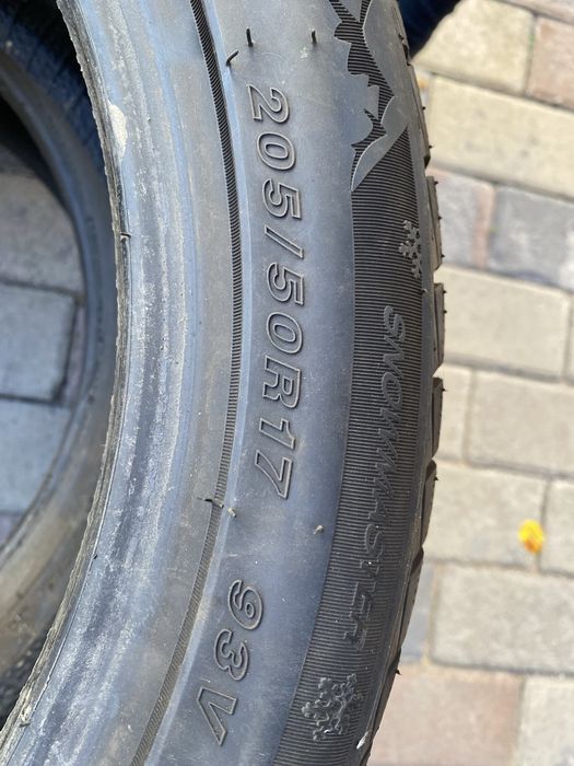Резина пара 205/50/17
