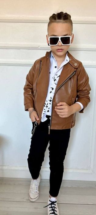 Compleu fetite si baieti