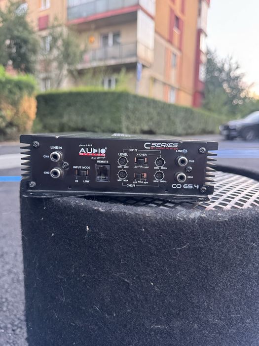 Amplificator auto