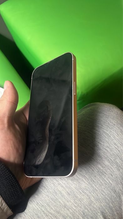 Продается айфон 13 128 гб сост идеал