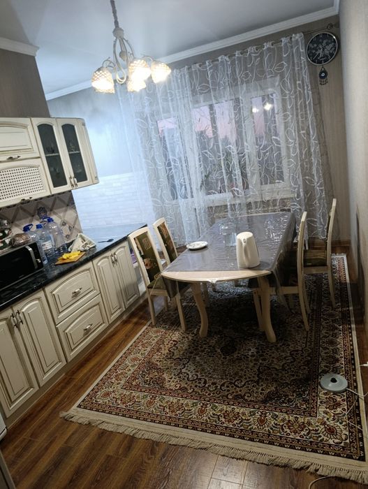 Ищу на подселение девушку или двух