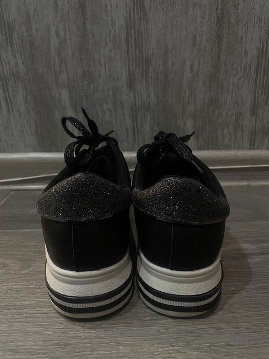 Дамски обувки Emas