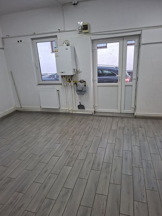 Spatiu comercial de inchiriat